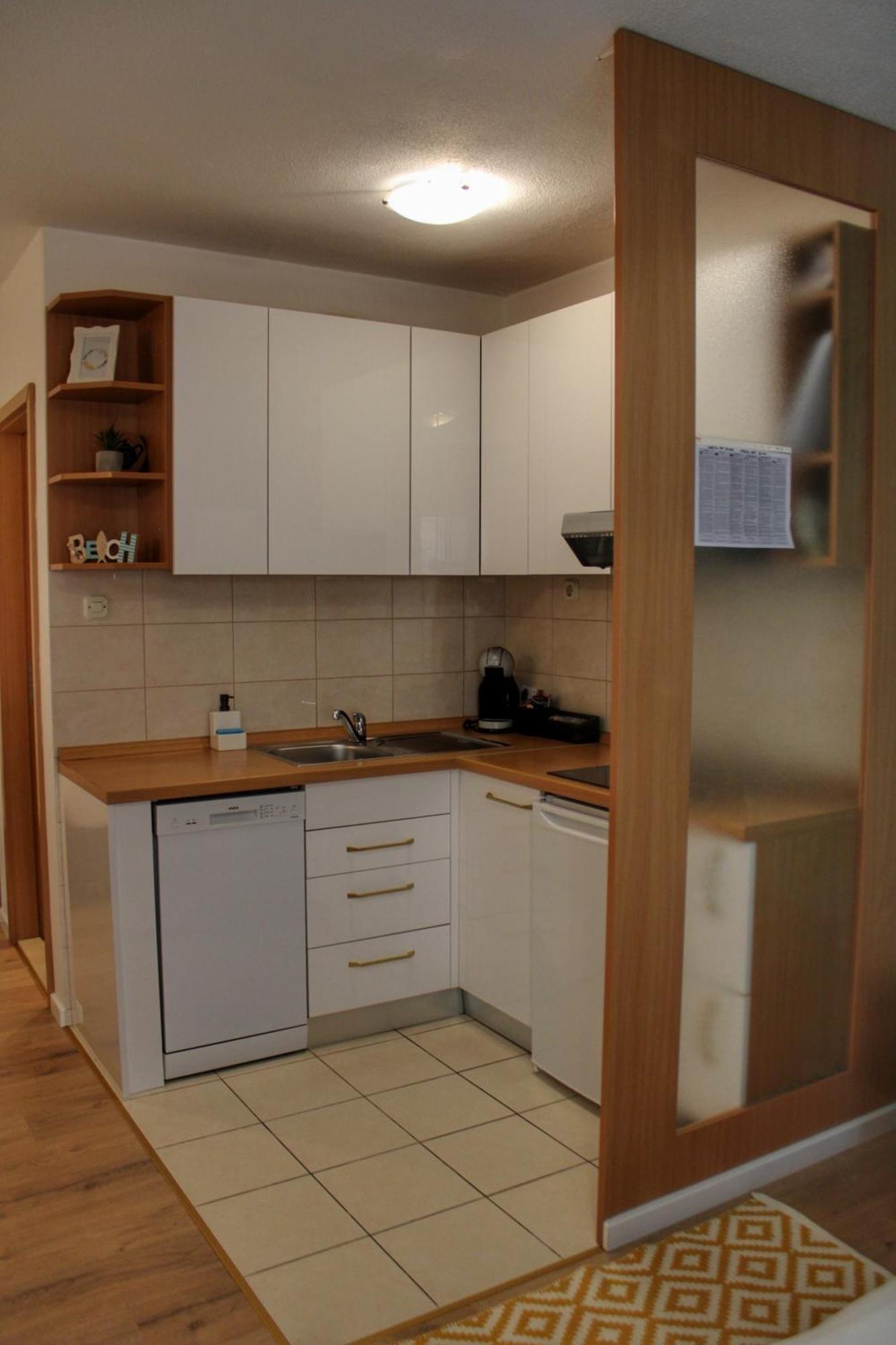 Studio Laura-Spacious Studio On The Main Beach Makarska Luaran gambar