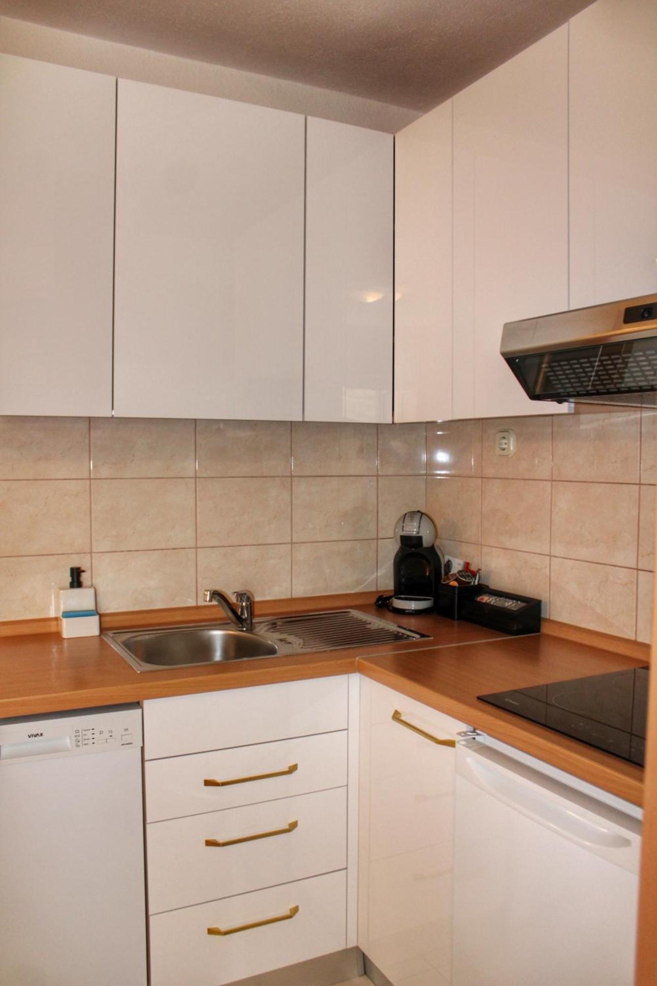 Studio Laura-Spacious Studio On The Main Beach Makarska Luaran gambar