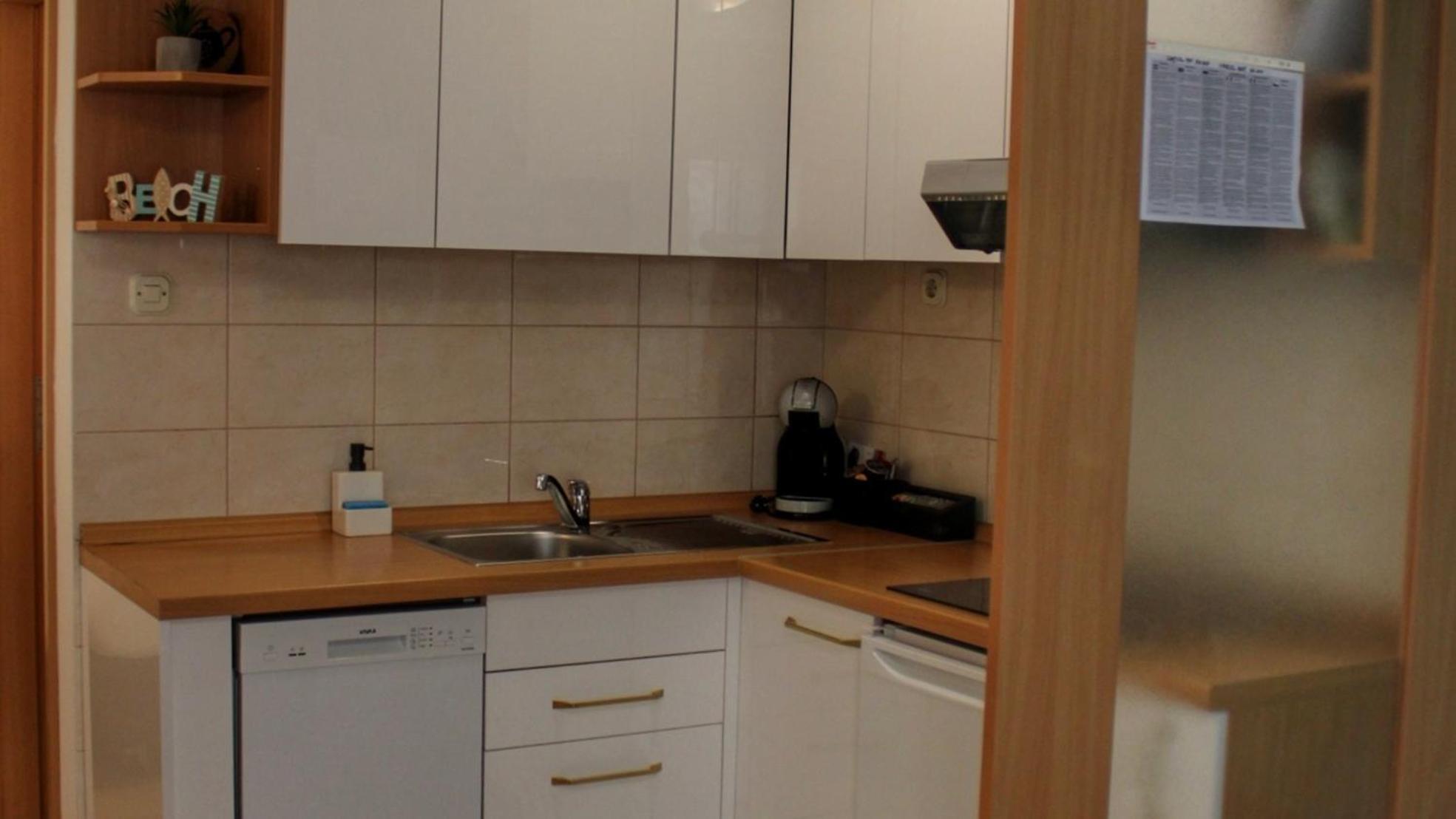 Studio Laura-Spacious Studio On The Main Beach Makarska Luaran gambar