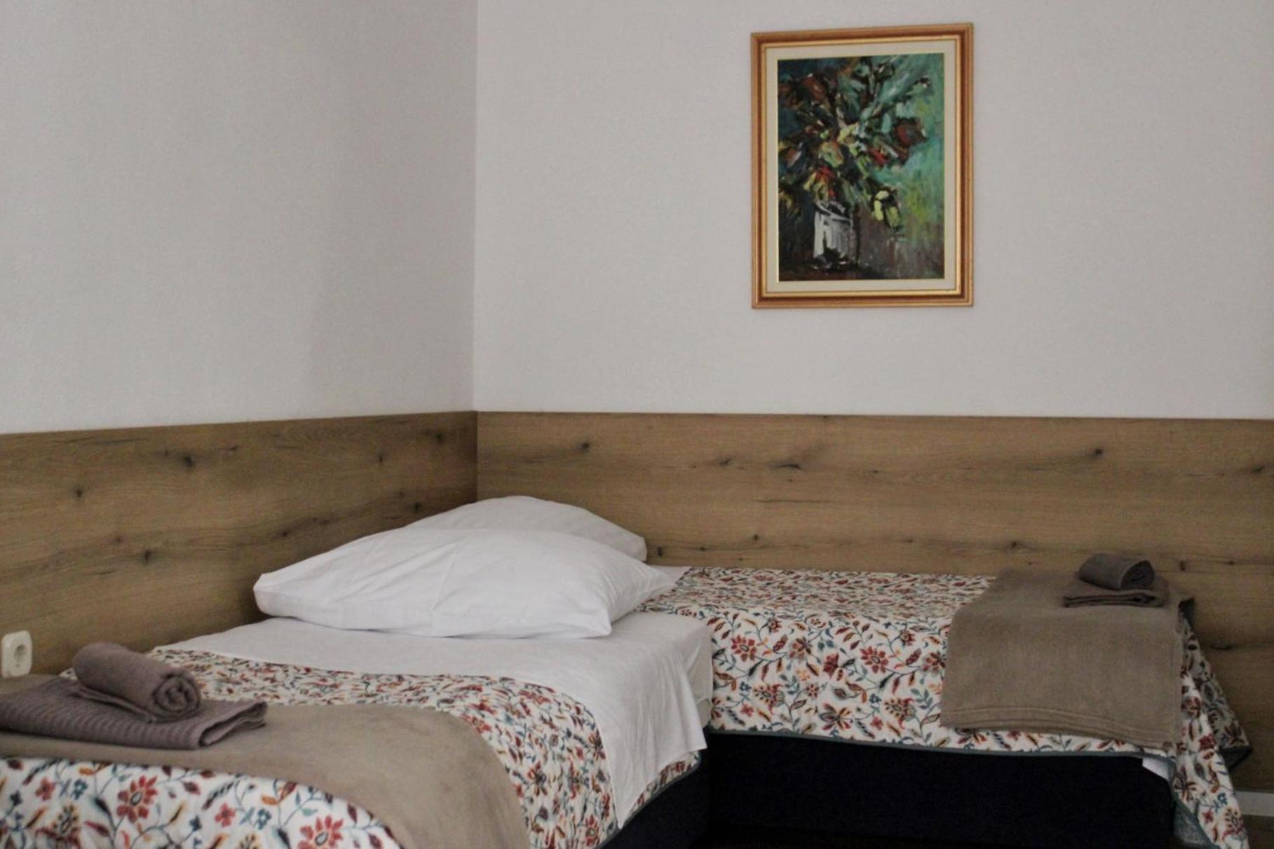 Studio Laura-Spacious Studio On The Main Beach Makarska Luaran gambar
