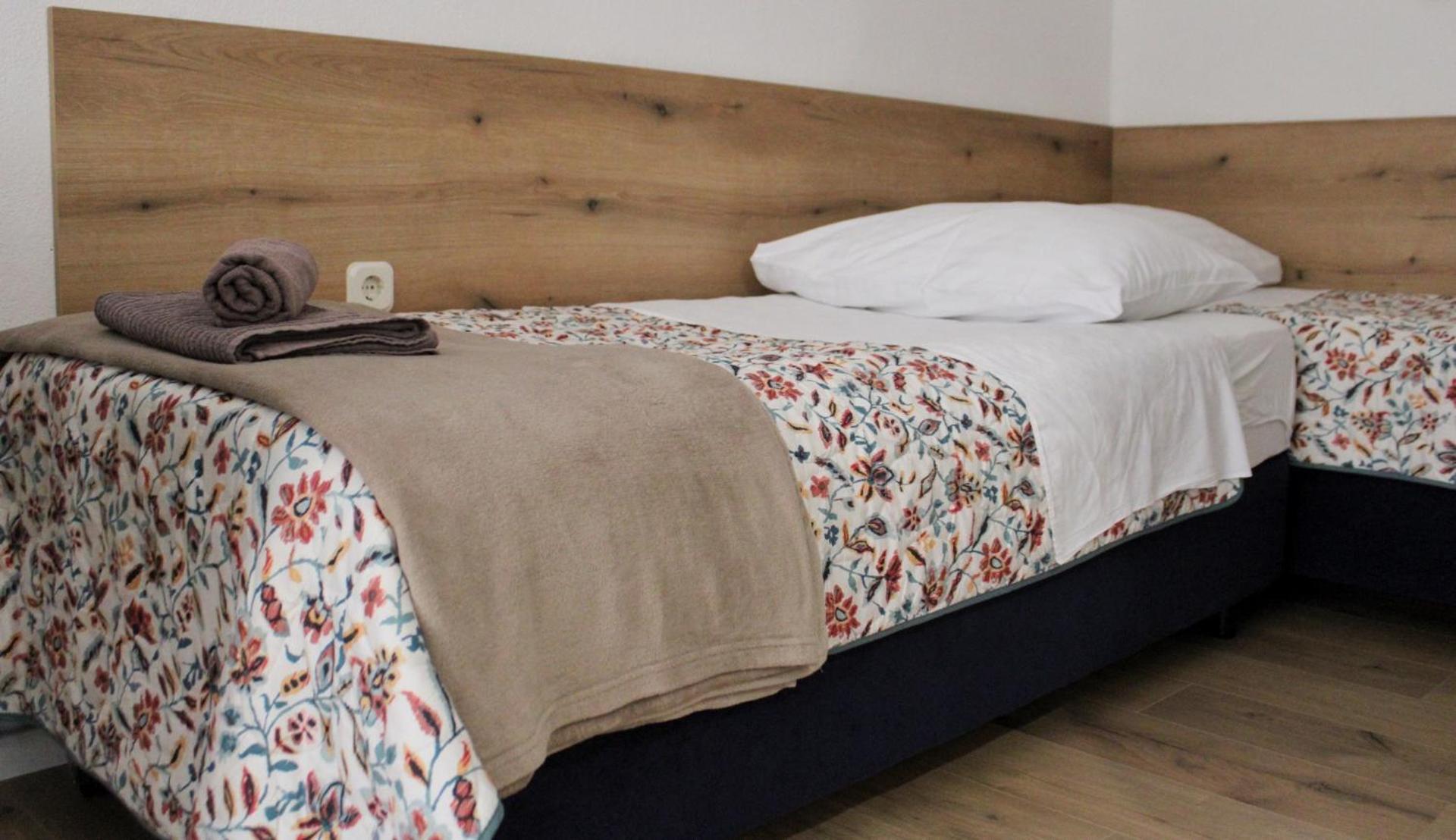 Studio Laura-Spacious Studio On The Main Beach Makarska Luaran gambar