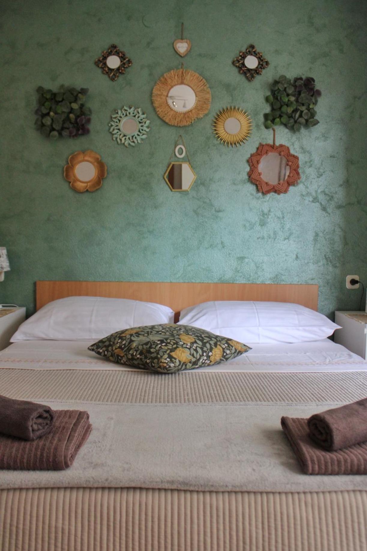 Studio Laura-Spacious Studio On The Main Beach Makarska Luaran gambar